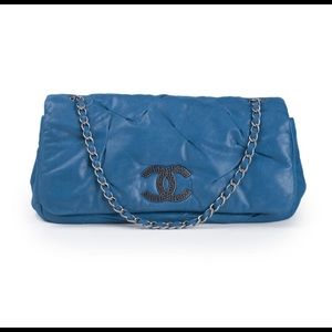 ISO BLUE IRIDESCINT CHANEL BAG